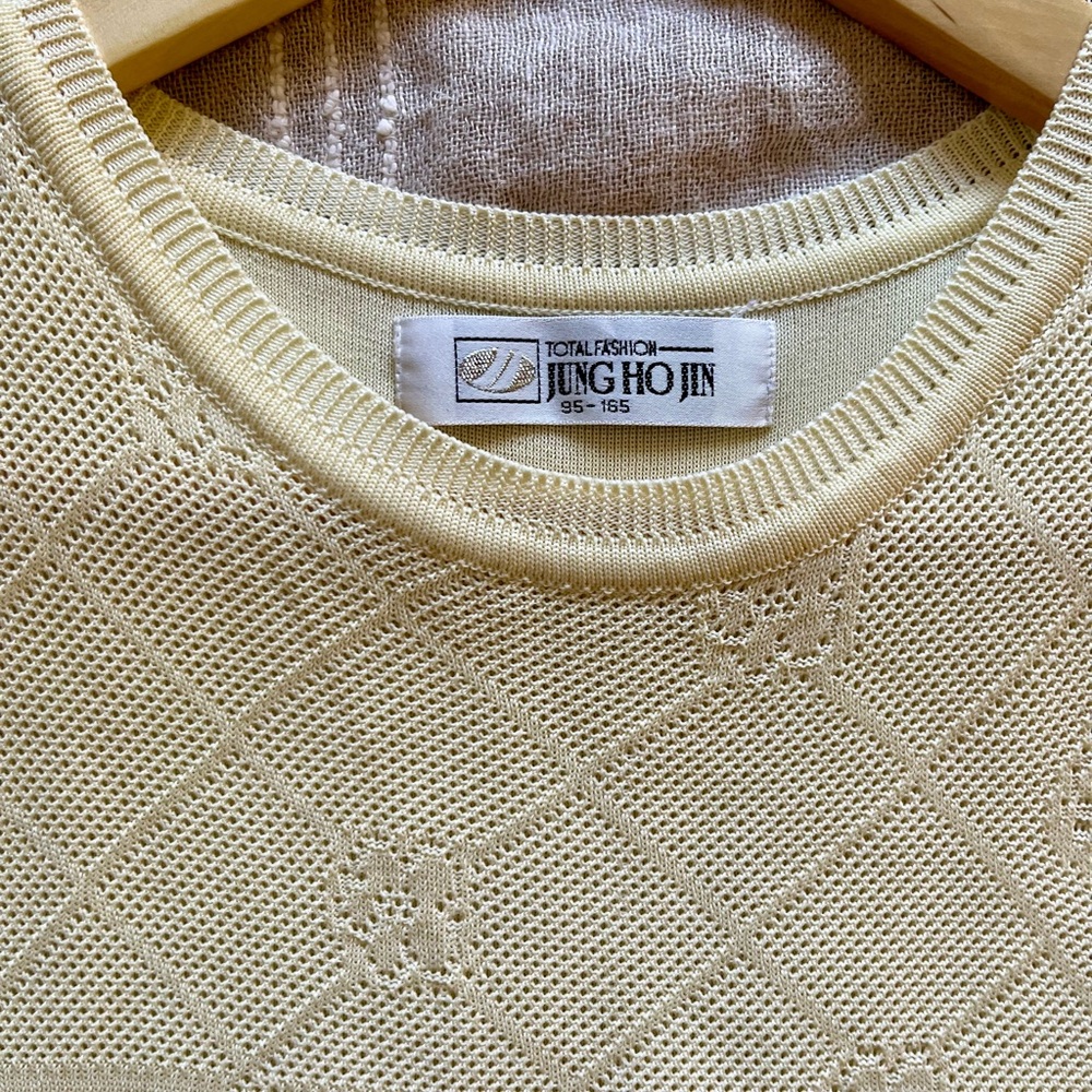 Vintage Cream Sleeveless Top - Picture 3 of 3